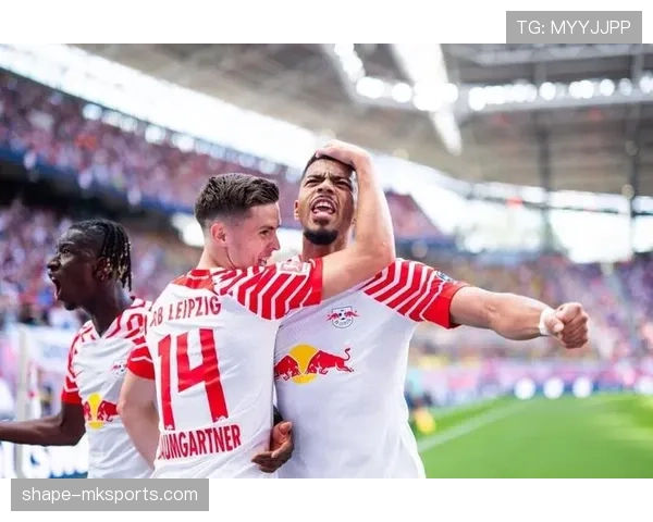 奥格斯堡展现惊人节奏，状态复苏迎来关键胜利