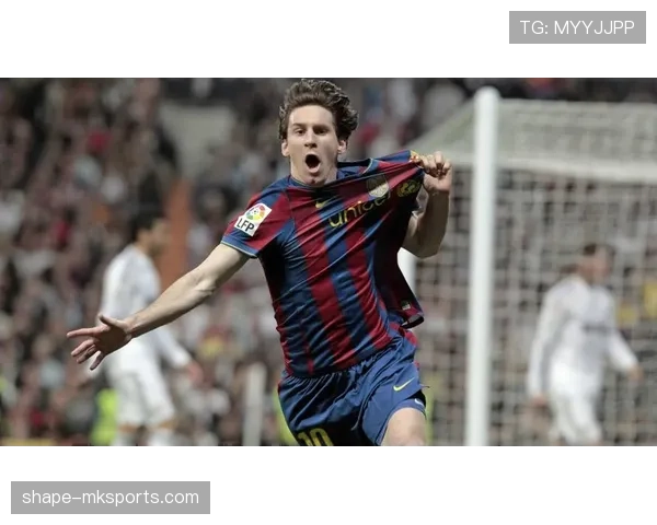 梅西上演帽子戏法助球队取胜，状态回暖引关注