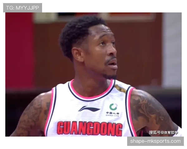 梅赫伦边路进攻稳健发力,助球队连夺关键胜利 梅赫伦边路进攻稳健发力,助球队连夺关键胜利