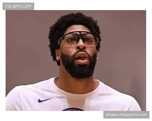 戴维斯比赛强度分析:近期攻防表现稳健,高强度对抗下发挥稳定 戴维斯比赛强度分析:近期攻防表现稳健,高强度对抗下发挥稳定