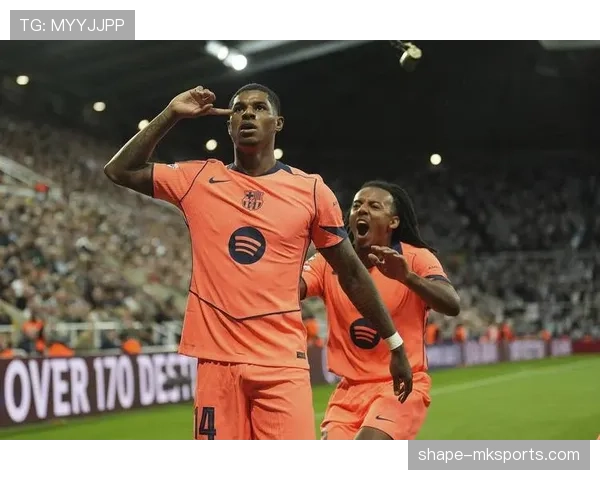 拉什福德从边锋到中锋的角色转型困境分析 拉什福德从边锋到中锋的角色转型困境分析