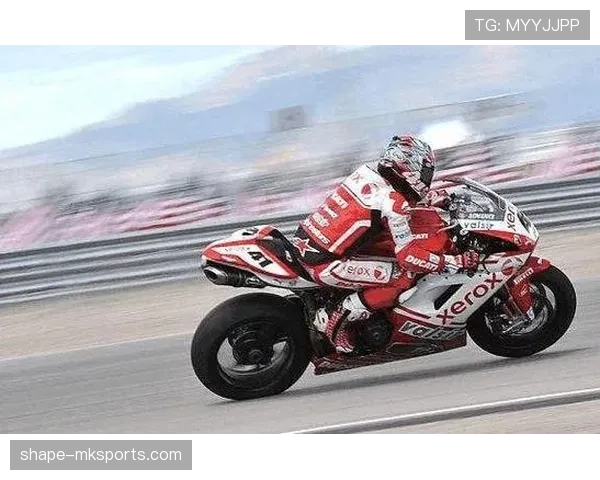 救险解围动作中犯规与合法的界限如何判定？