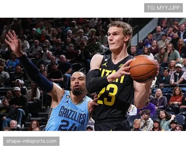 诺维茨基挡拆投篮效率领先队友，持续主导关键时刻得分