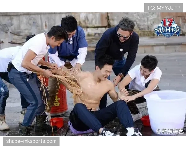 孙杨家的冰箱里是不是只放蛋白粉和冰块？